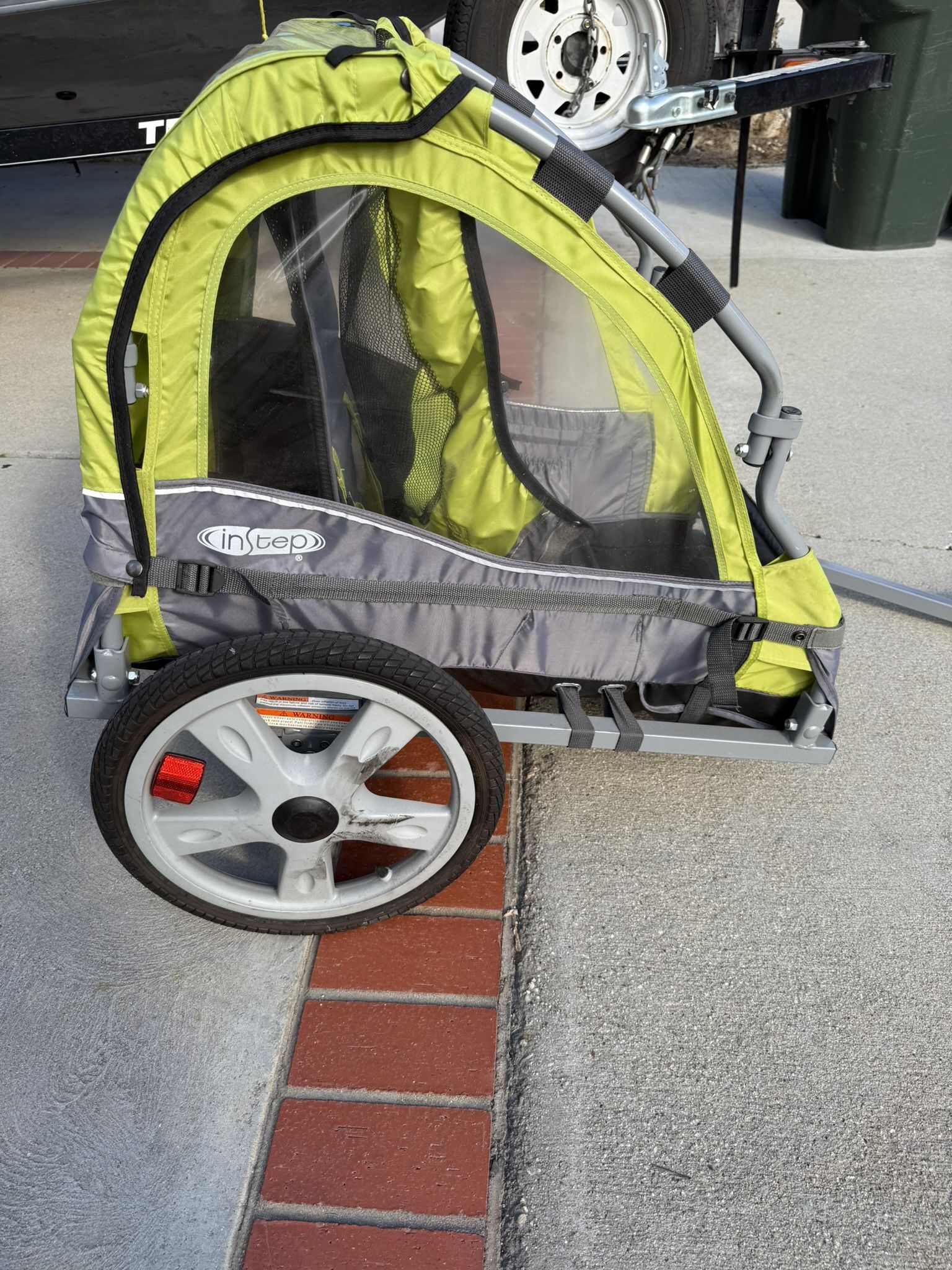Used InStep Kids Bike Single Double Seat Canopy Trailer