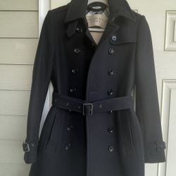 Classy Women Burberry Coat 