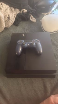 PS4 with almost new controller