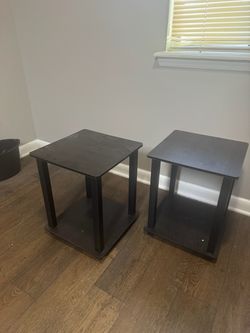 Set of 2 Black Side Tables