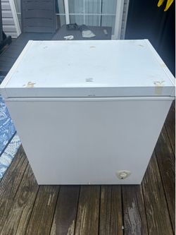 Kenmore 5.1cuft chest freezer