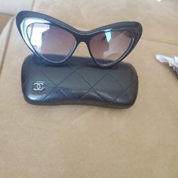 Gucci really cool cat eye sunglasses!! They are adorable!!