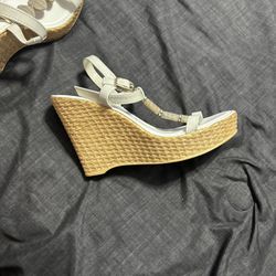 Sandals , Wedges , Dress Flats 