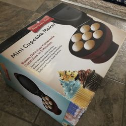Mini Cupcake Maker