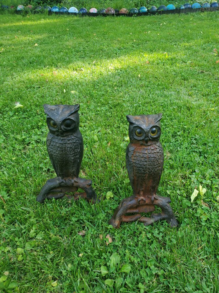 Vintage Mid Century Owl Andirons Cast Iron Farmhouse Fireplace Accessories HOWES
