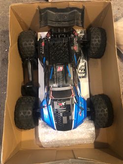 ARRMA Kraton BLX RC Truck