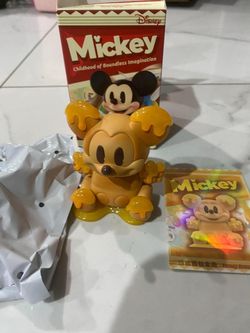 Disney Mickey Childhood Of Boundless Imagination Pop Mart Figure Honey Bread
