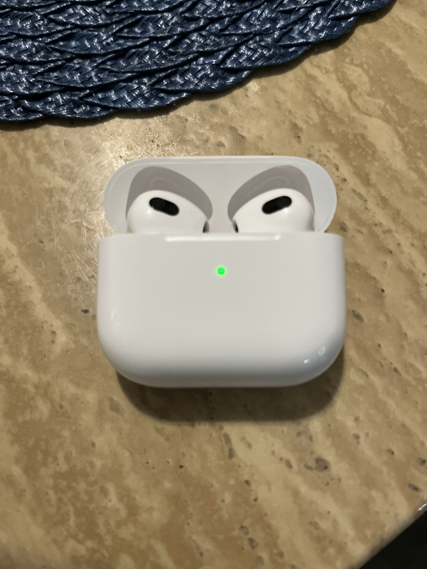 Airpods 3