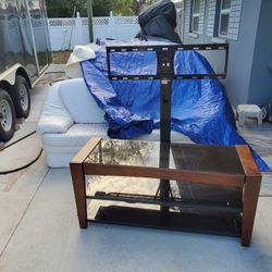 Tv stand