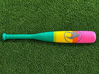 Custom wiffle bats