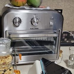 Kaloric Air Fryer  Never Used