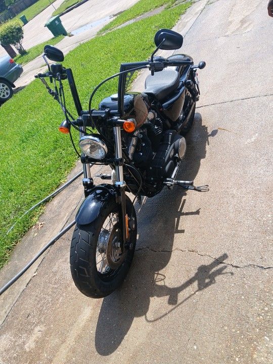 Harley Davidson "FORTY-EIGHT"