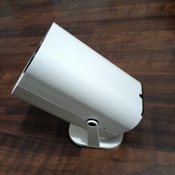 Indoor Mini Projector (W/Built In Apps)