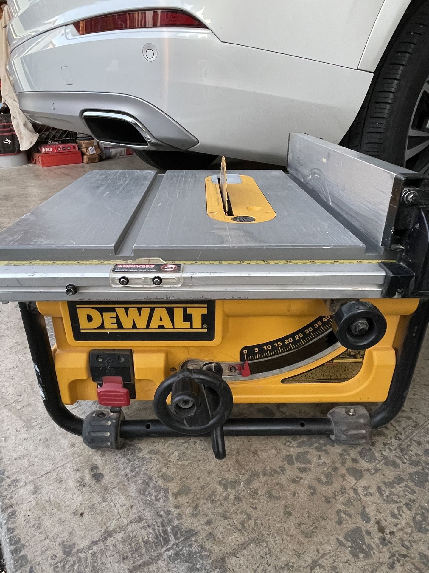 Dewalt Table Saw