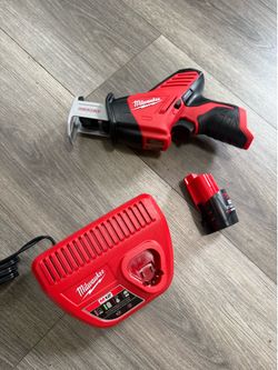 M12 Milwaukee hackzall