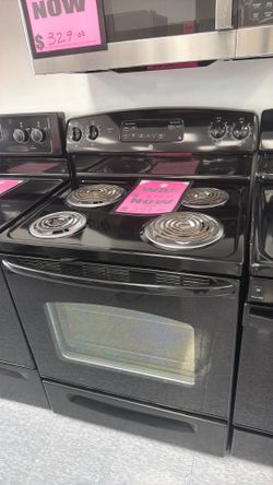 Used GE coil top range. 1 year limited warranty