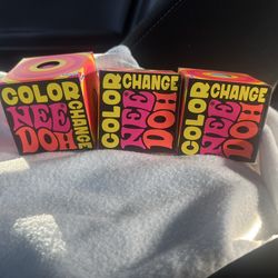 color changing NEE DOH