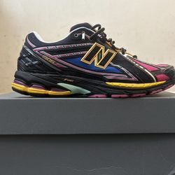 Neon lights new balance 2002r size mens 10