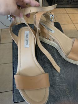 Steve Madden Wedges