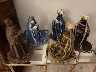 Nativity set
