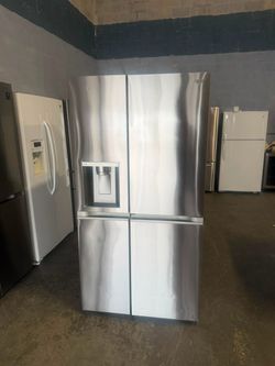 36” LG REFRIGERADOR FRIDGE REFRIGERATOR WORKING PROPERLY 4 MONTHS OF WARRANTY DELIVERY