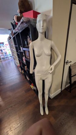 Mannequin 