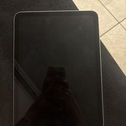 ipad (A16) 128GB silver