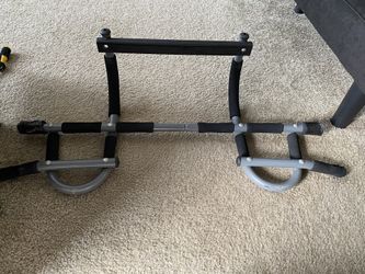 Pull Up Bar