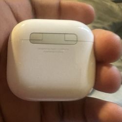 AirPod Gen 3 