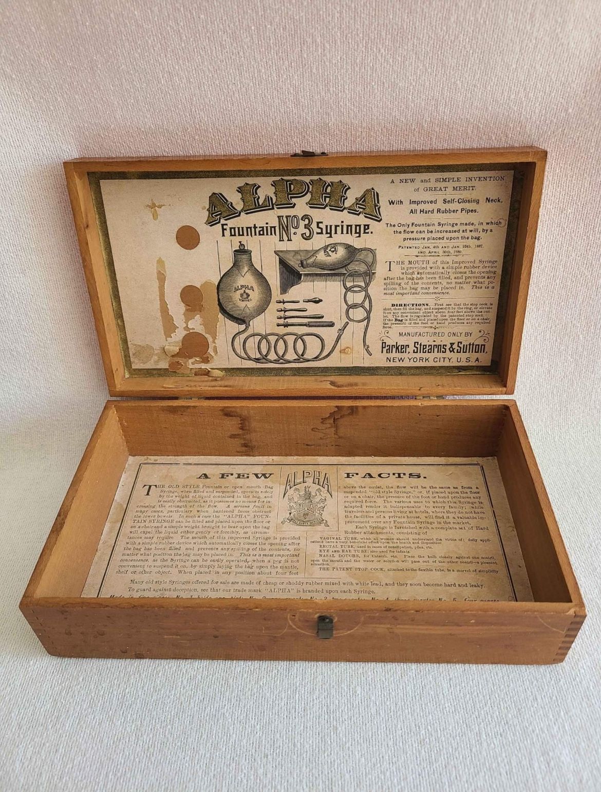 Antique Wood Box "Alpha Fountain No.3 Syringe" 1880’s 