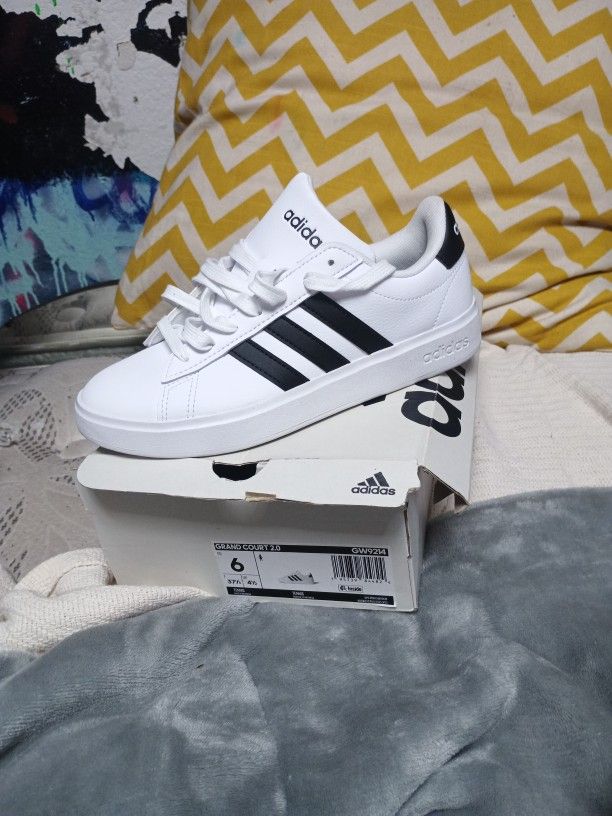 ADIDAS