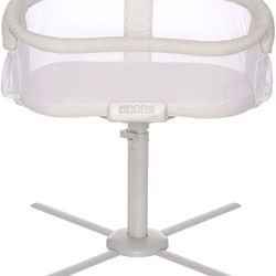 HALO Bassinest Swivel Sleeper