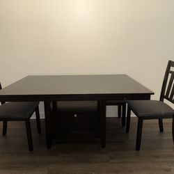 Dinning Table