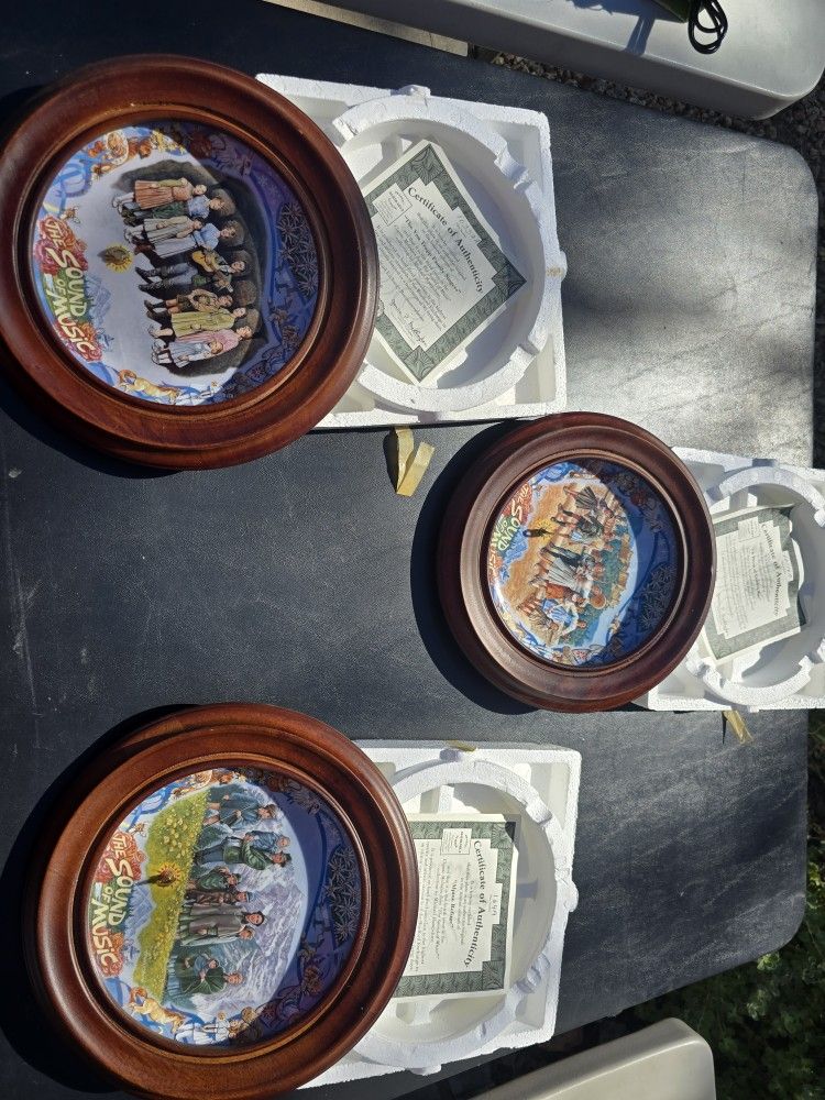 Vintage Sound of Music Plates