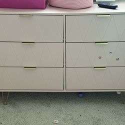 Dresser 6 (pink)
