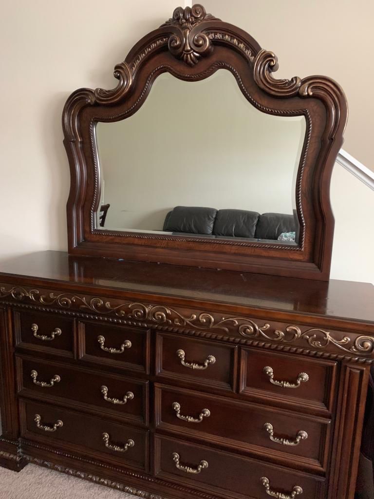Dresser and mirror
