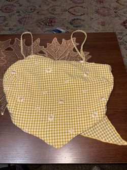 Medium Women’s Crop Top 