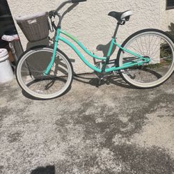 Revolutions girls cruiser Bike