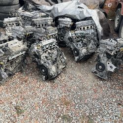 2014 Toyota Prius engine for part