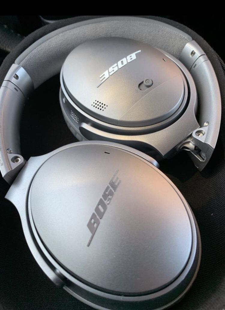 Bose quietcomfort II noise canceling headphones