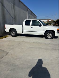 2003 GMC Sierra