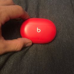 Beats Studio Buds
