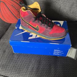 Dunk Sb High Premium Iron Man for Sale in Colchester VT OfferUp