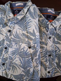 2 Hawaiian Shirts Size XL