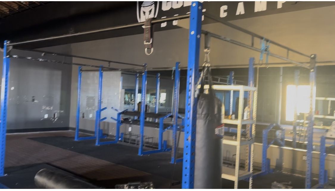 Commercial Boxing Cage With Squat Racks