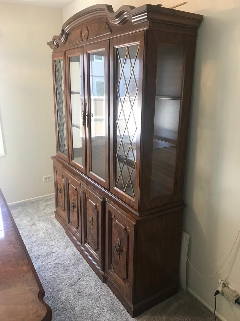 Dining Table With 6 Chairs, China Cabinet. FREE Set Of Dynasty Fine China Set Of Total 43 Pcs. Excellent Condition FREE FREE ($ 75/- Value )