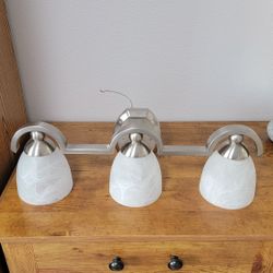 3-lamp bathroom chandelier