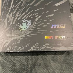 MSI Titan 18 HX 