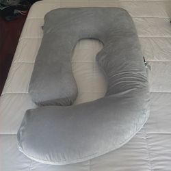 Pregnancy Pillow