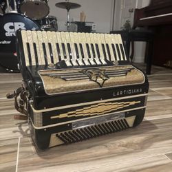 L’artigiana Italian Accordian